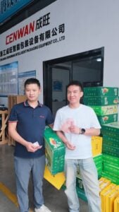 Colleagues pose with their Mid-Autumn Festival gifts at Cenwan.
